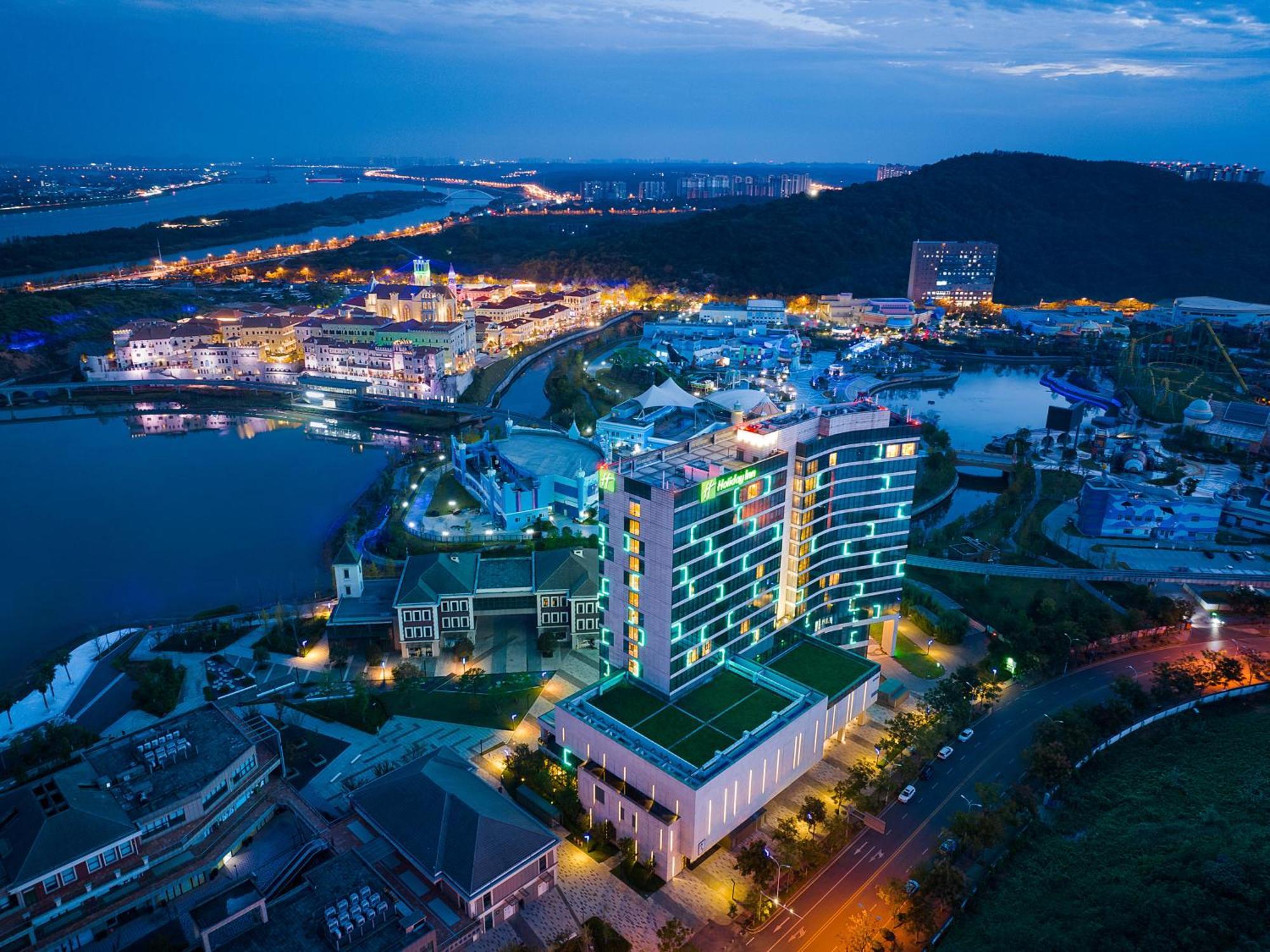 Holiday Inn Changsha Dawangshan By Ihg Zewnętrze zdjęcie